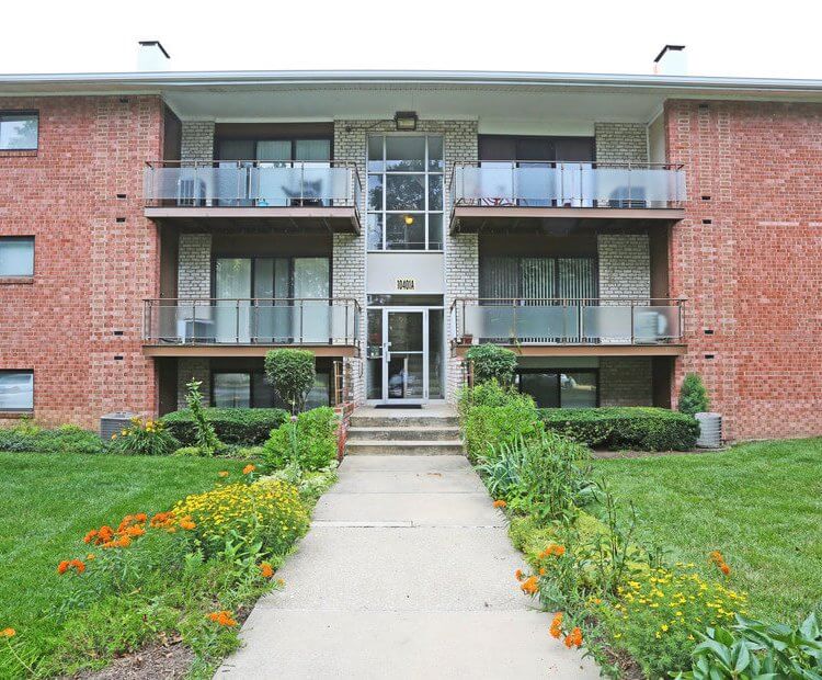 Chestnut Apartments