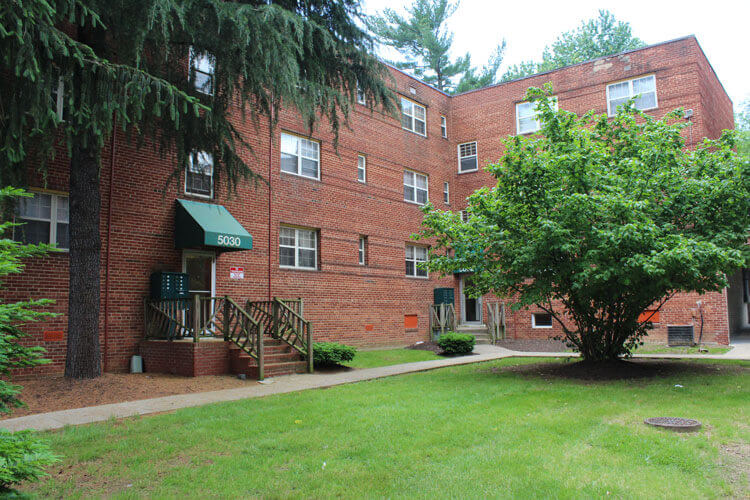 Parkview Manor